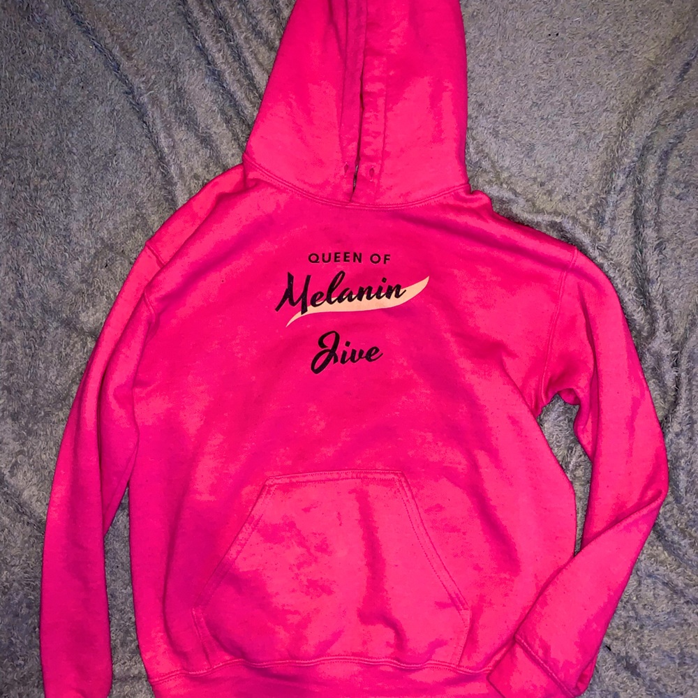 pink pullover